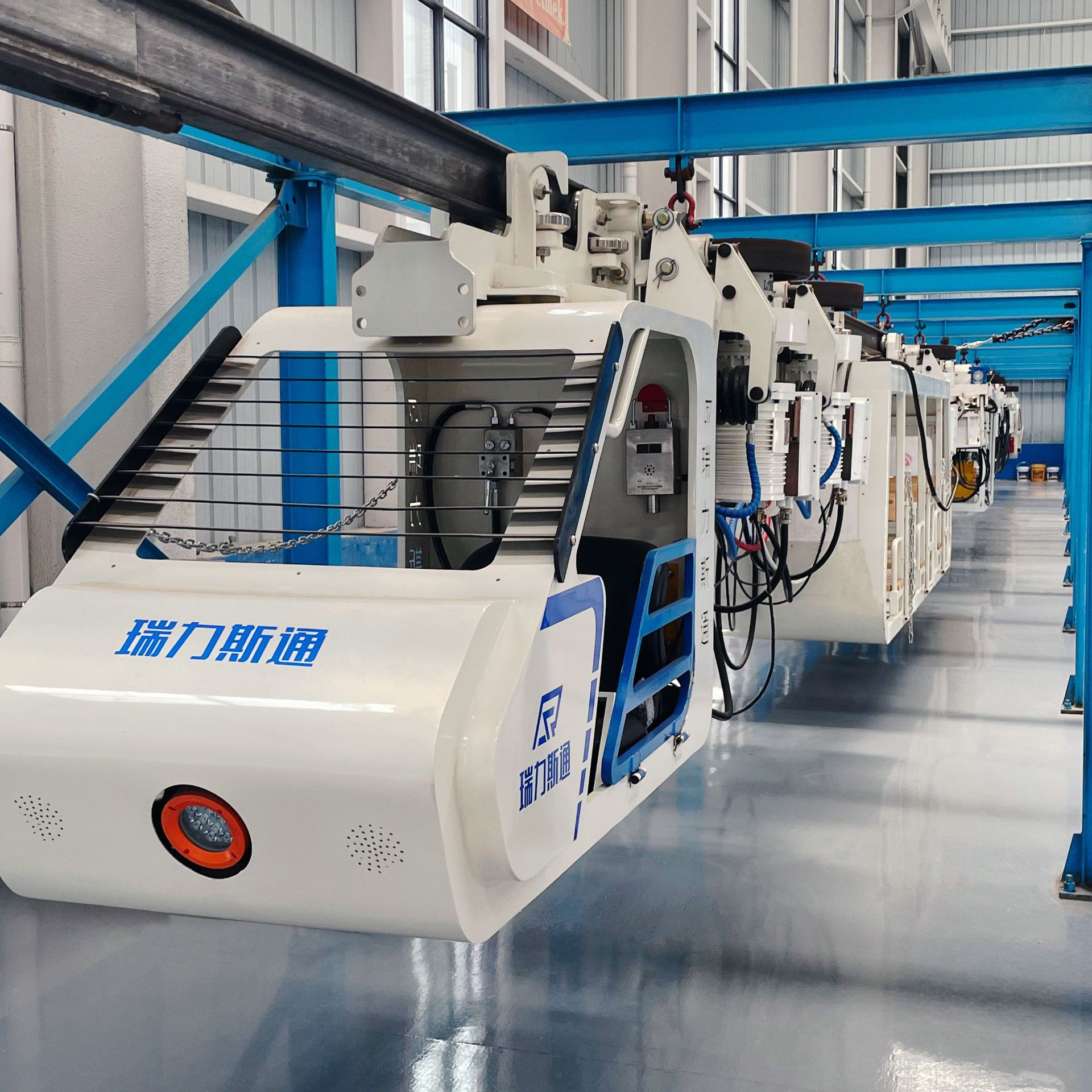 锂电池单轨吊 井下矿下运输好帮手 放心输送设备材料人员装置