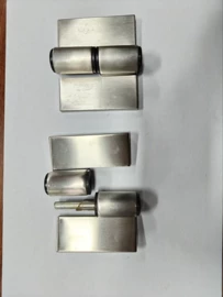 卫生间隔断;合页、铰链;家具五金