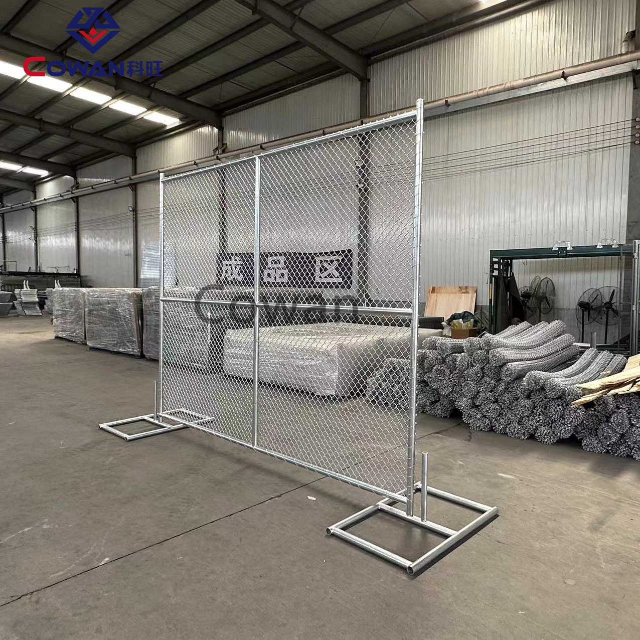 Red de alambre de cadena americana galvanizada en caliente, cerca móvil, red de rejilla de aislamiento, red oblicua tejida, barandilla temporal exportada a los Estados Unidos