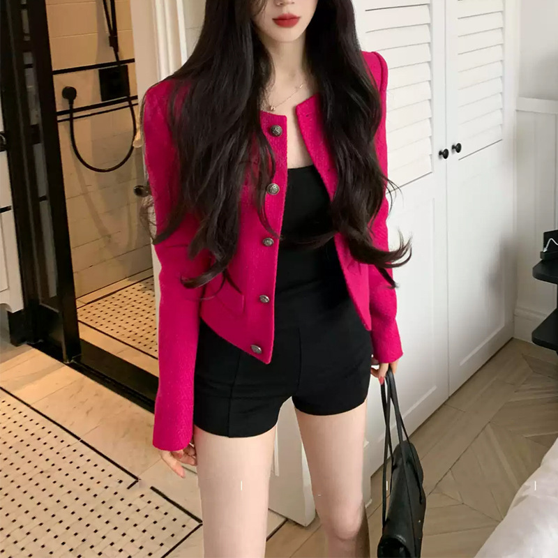 Vintage-style short Chanel-inspired jacket for women, early autumn 2026 new collection, rose-red top, round neck, single-breasted, trendy