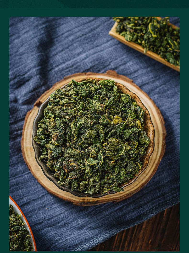 Post-Frost Mulberry Leaf Tea 250g Sang Ye Dried Chinese Herbal Tea Loose Leaves in use