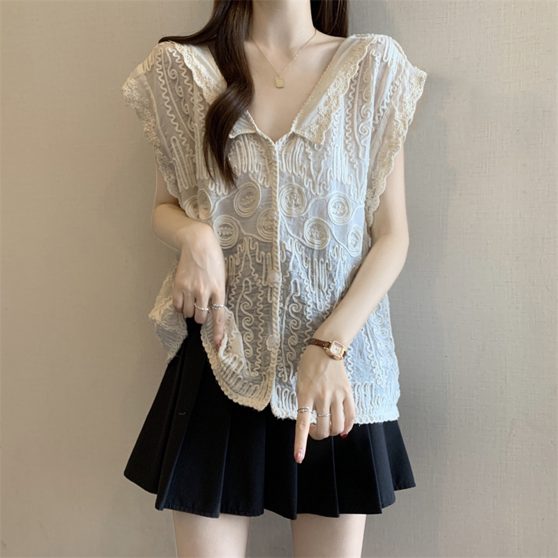 Lace Flutter-Sleeve Vest Jacket for Women, New Spring/Summer Style with Small Turn-Down Collar, Tummy-Covering Sleeveless Bohemian Versatile Cardigan