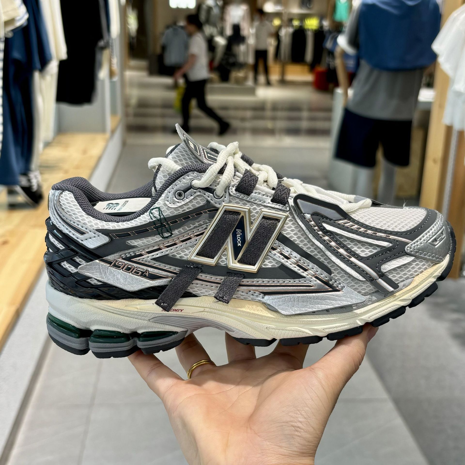 Nuevos zapatos Putian NB1906R amortiguación de plata líquida resistente al desgaste de baja altura zapatos de carreras para hombres y mujeres