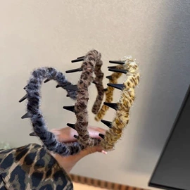 发簪;发夹;发圈