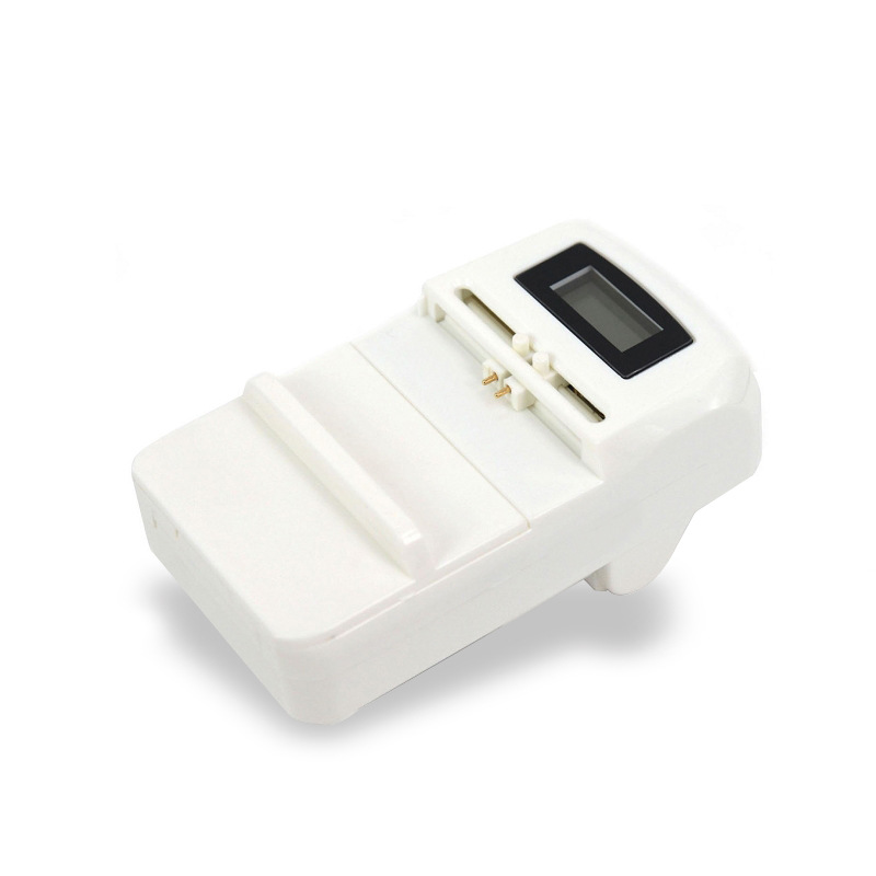 925U M7025L LCD旅行充 104U欧规105U英规带液晶显示多功能充电器