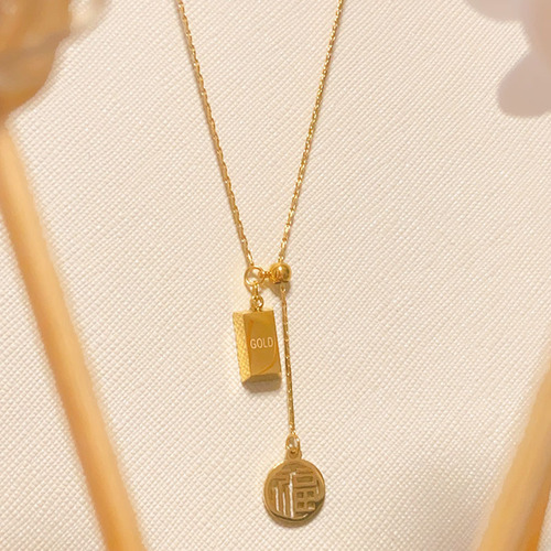 National Style Minimalist Titanium Steel Lucky Gold Bar with Tassels, Sliding Necklace for Women, Lightweight Luxury High-End Fashion, Versatile Clavicle Chain