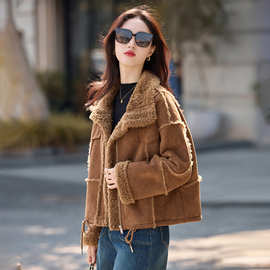 皮毛一体羊羔毛厚外套女冬2025新款高端洋气短款鹿皮绒机车服上衣