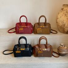 ����Ƥ�K����r��С��ͨ�������������������μ�б��P���