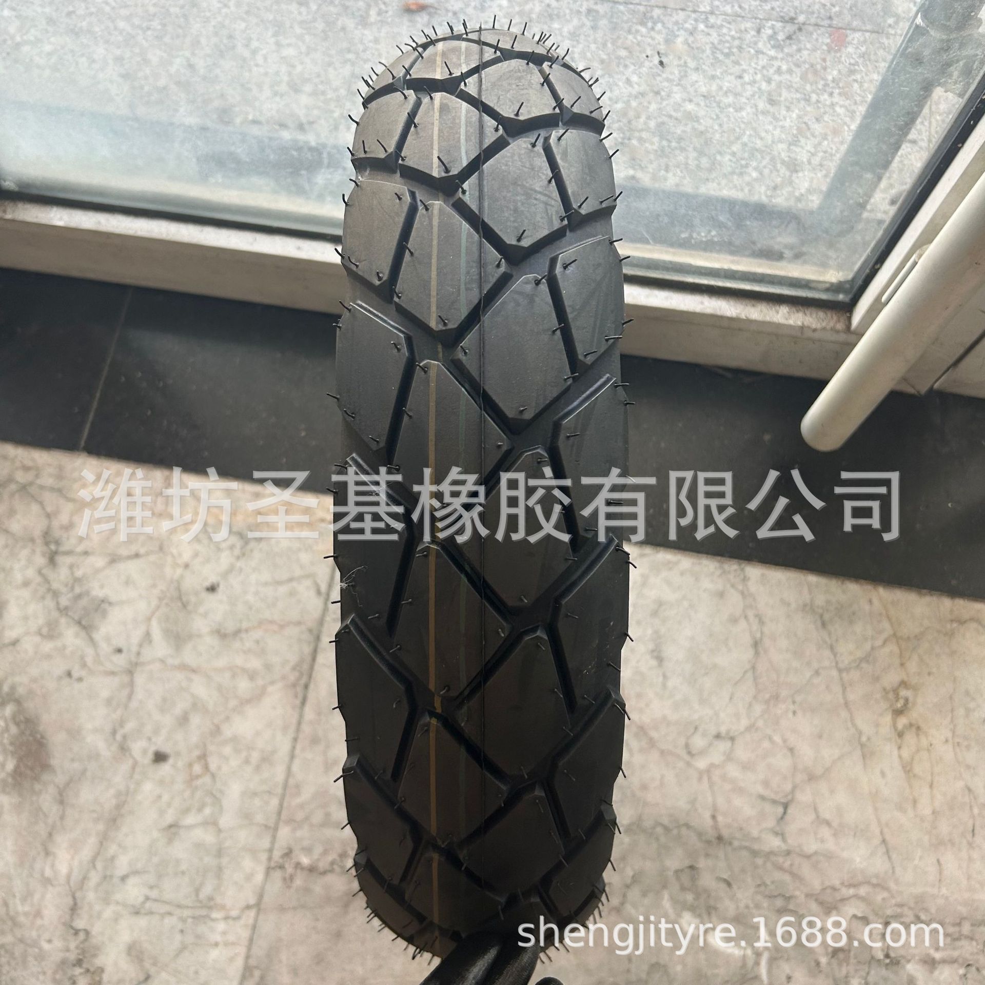 工厂销售摩托车胎真空胎120/70-14防滑耐磨