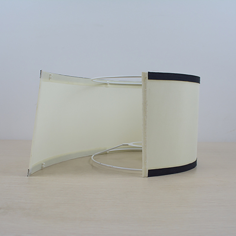 Habitación de invitados piso pantalla accesorios de la lámpara de piel de oveja recta lámpara de papel lámpara de mesa de noche luz beige mate borde negro tela