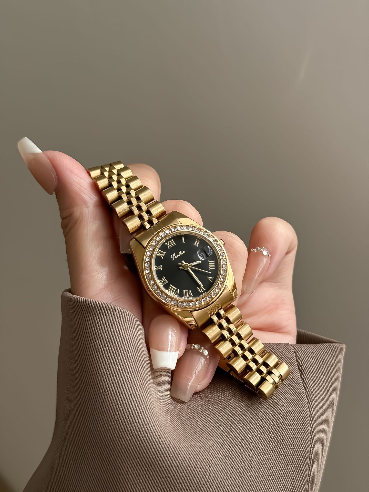 75g Weight Tempered Glass Mirror Material Alloy Strap Material Watch Classification Pointer Display Type Butterfly Double Snap Buckle Style Round Dial Shape Daily, Street Occasion Quartz Movement Solid Color Pattern All Seasons Season Women's Gender Retro, Classic Style Style Retro Classic Style Solid Color Butterfly Double Snap Quartz Watch Women's Watches 8