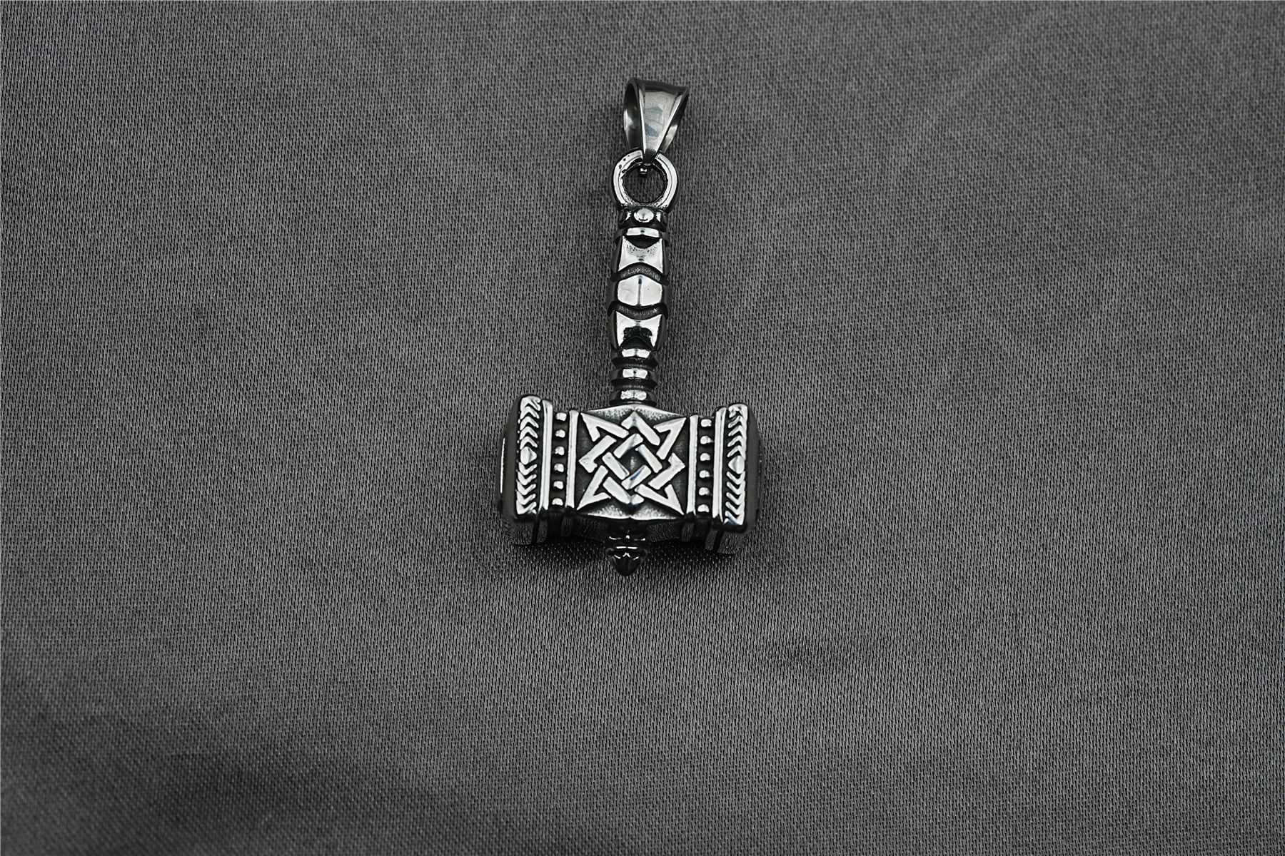 Hammer Pattern Retro Hammer Titanium Steel Men's Pendant Necklace Necklace Pendant