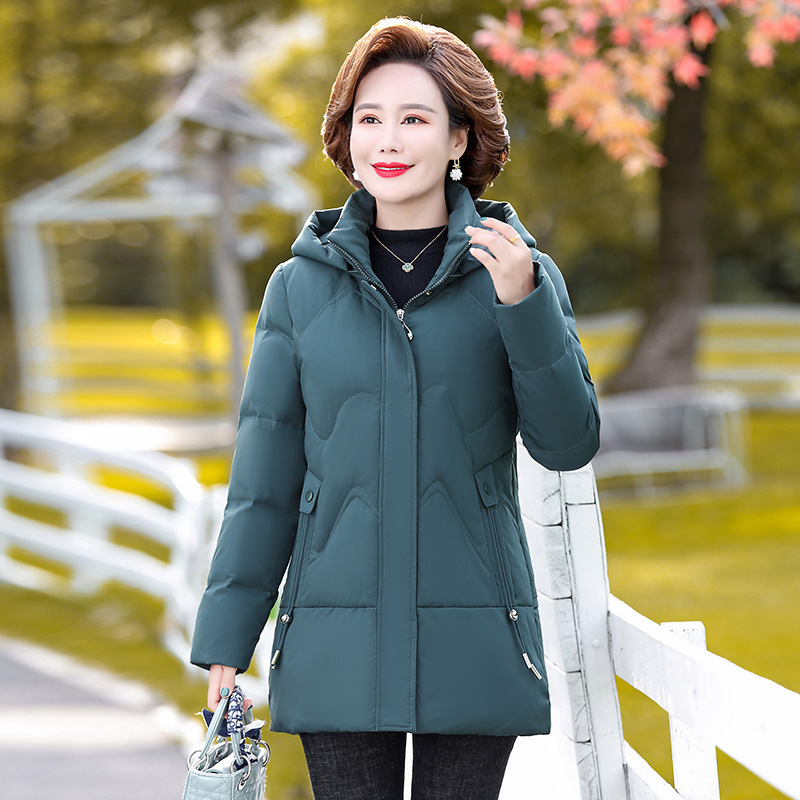 新款轻奢正品羽绒服女短款90白鹅绒加厚保暖中老年气质大码冬装潮|undefined