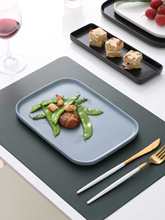 北欧方型陶瓷盘高颜值黑白灰平盘个性简约西餐牛排盘家用菜盘子