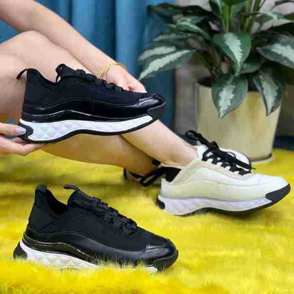26 New Models of Chanel-Style Dad Sneakers, Celebrity-Inspired Women's Sports Shoes with Hidden Height Increase and Air Cushion, Popular Casual White Shoes 26 New Models of Chanel-Style Dad Sneakers, Celebrity-Inspired Women's Sports Shoes with Hidden Height Increase and Air Cushion, Popular Casual White Shoes