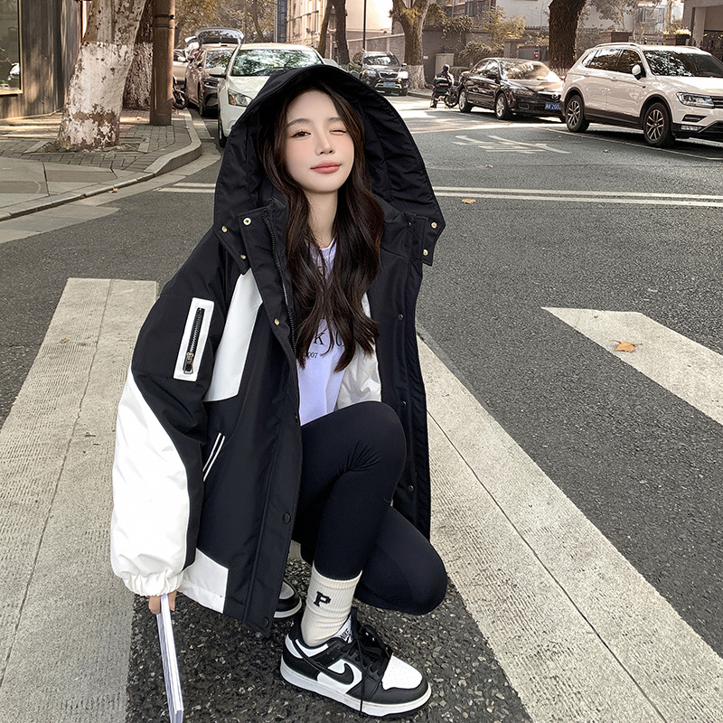 검은색