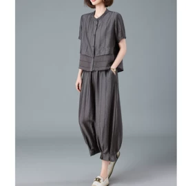 时尚休闲套装;其他短外套;羽绒服