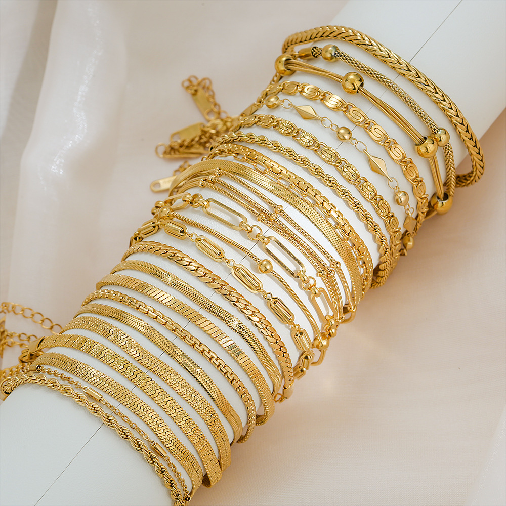 Μοντέρνος Άνεμος Κλασικός Σχέδιο Γράμματος Στερεό Χρώμα Χρώματος 304 Ανοξείδωτο Ατσάλι Βραχιόλι Σε Χύμα display picture 2