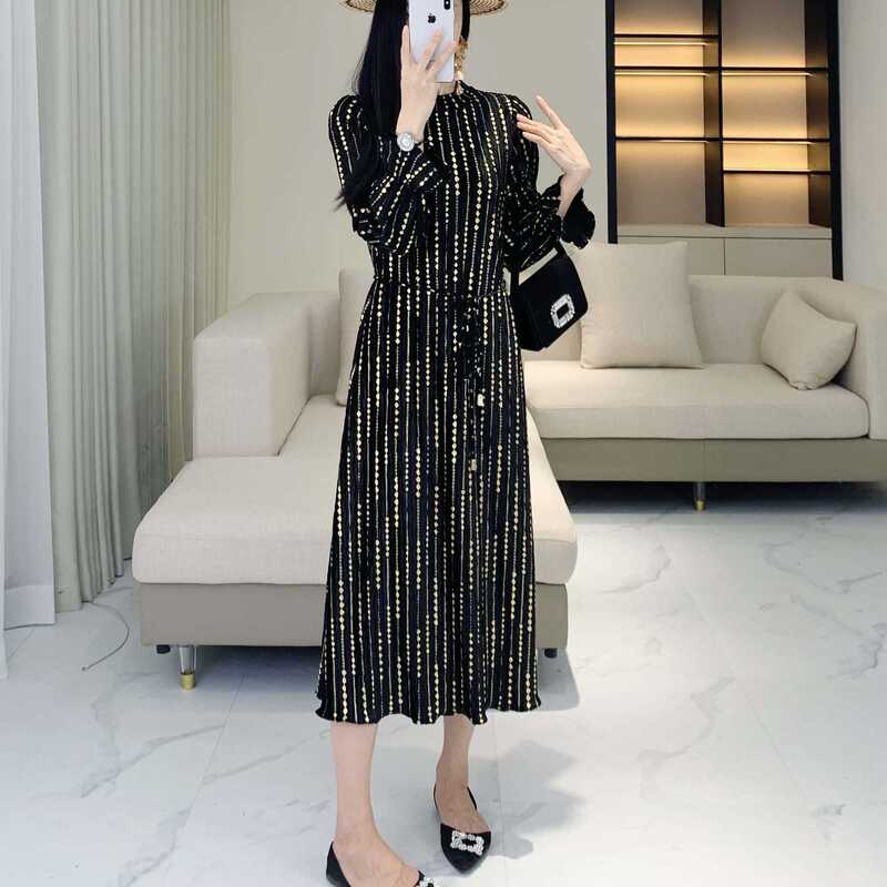 Miyake pleated autumn and winter new elegant fashion niche high-end plus size lace-up gilded sequins waist dress