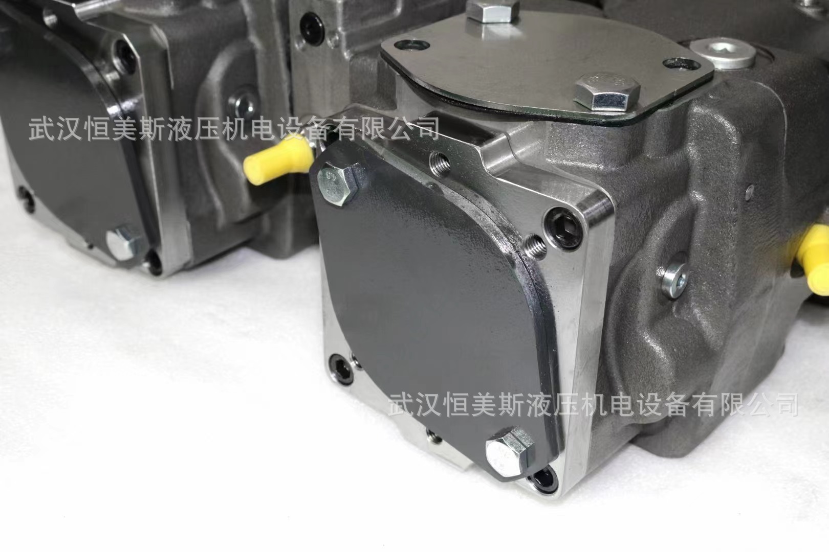 德国REXROTH力士乐柱塞泵AA10VSO10DR/52R-VSC14N00