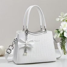 �ֻ����ʱ�г���Ů���߼��д����������б��������Ů25340