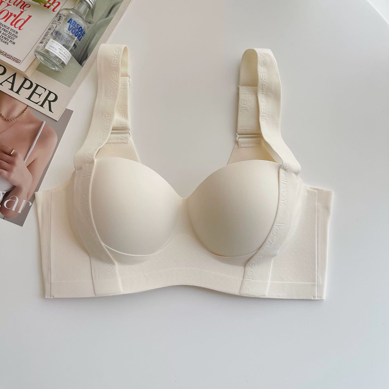 Venta directa de fábrica comercio electrónico transfronterizo Sudeste de Asia Vietnam Tailandia damas sin costuras sujetador de recogida lateral cómodo