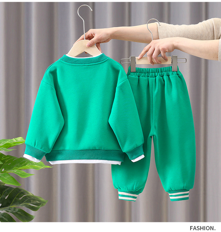 Guttehettegensersett Babysport Todelt Barneklær Trend_voghion.com