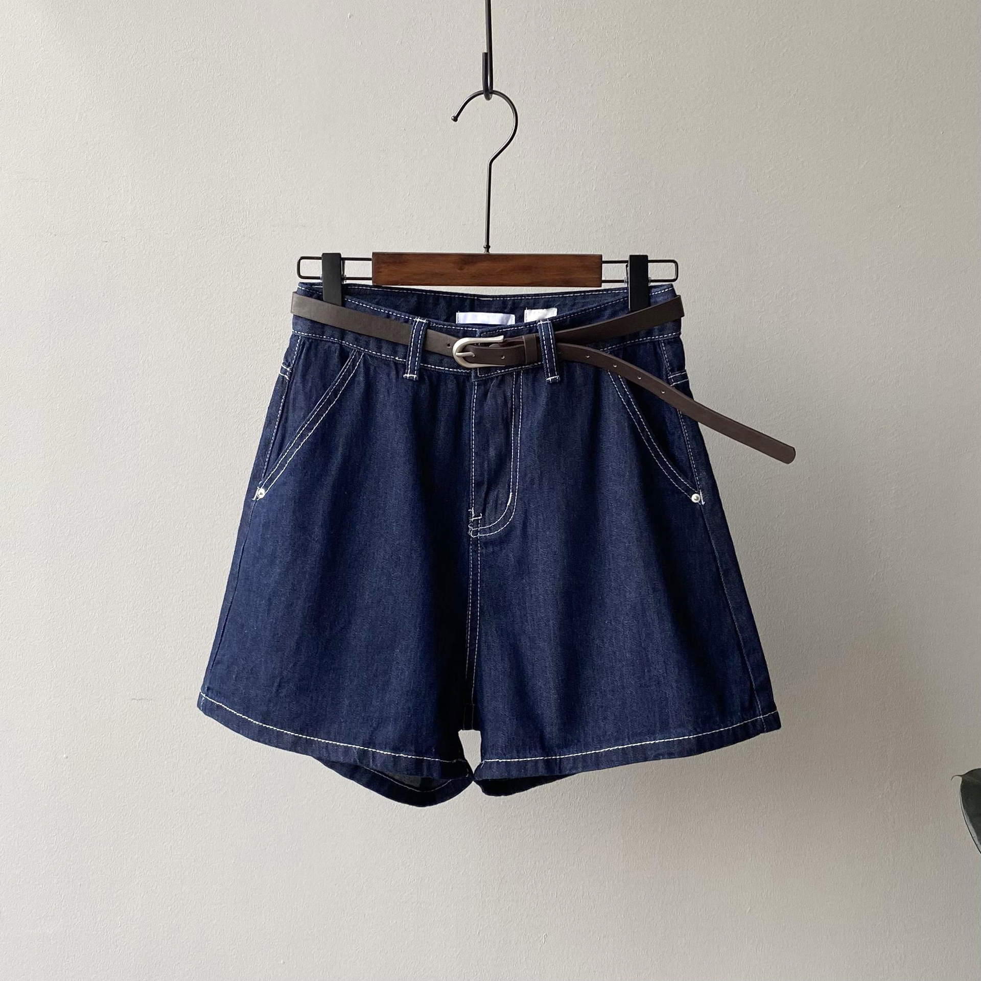 Double high waist denim shorts female 2021 summer new Korean version of the belt loose casual wide leg A pants 6067