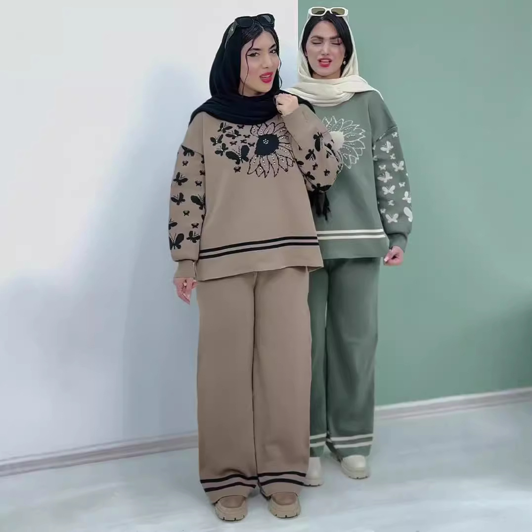 Women's Clothing knitted jacquard baseball uniform sports trousers fashionable temperament two piece suit_voghion.com