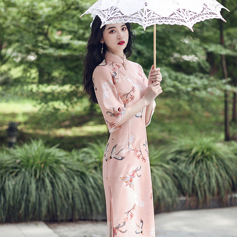 Chinese dresses for women retro pink floral Cheongsam girl improved version cheongsam pearl retro daily mid-length cheongsam