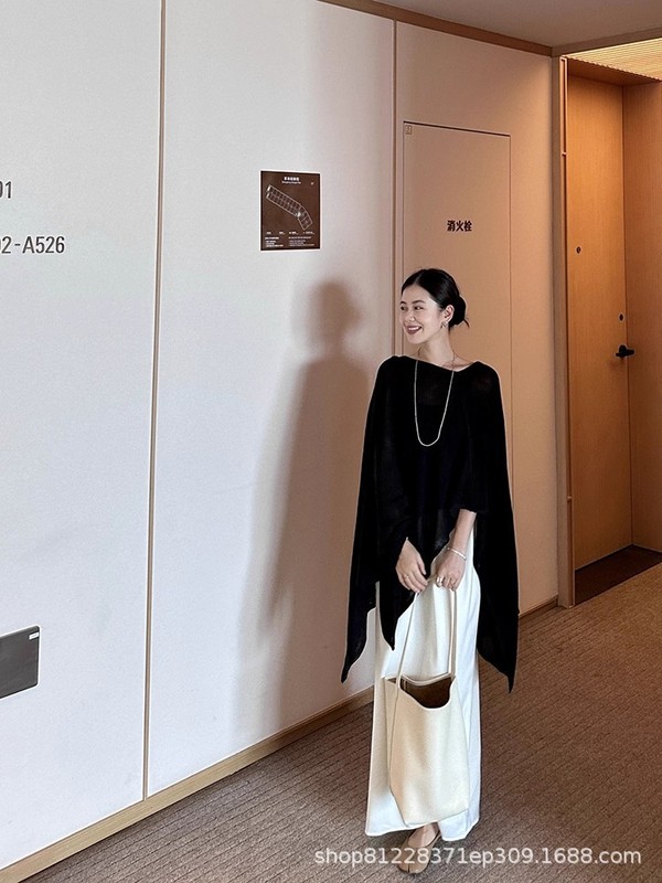 自然美学 /大披肩针织斗篷不规则设计感气质上衣针织衫空调披肩女|undefined