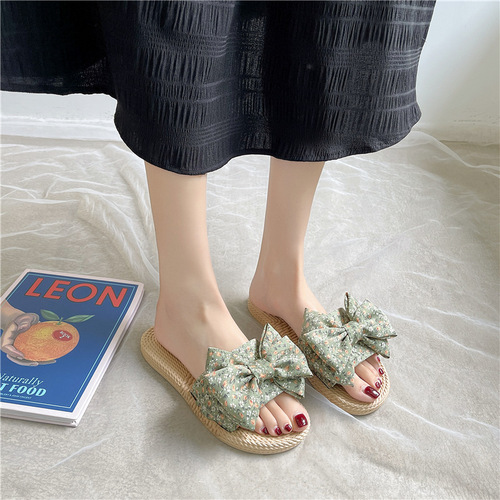 Cross-border new summer slippers, women's outerwear flat fashion bow ins trendy beach flower sandals wholesale