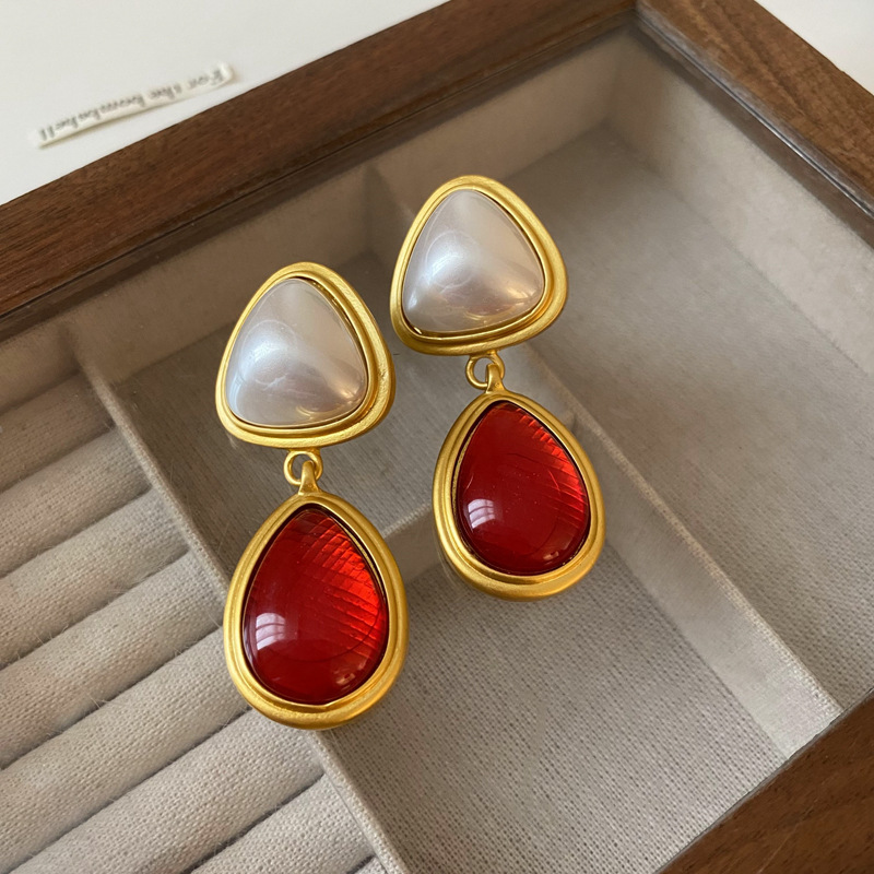 Retro Heart Shape Copper Plating Resin Earrings 1 Pair