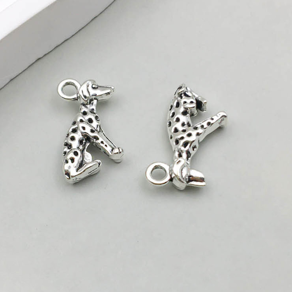 1 고대 실버 강아지 13*17mm-1.2g-3344