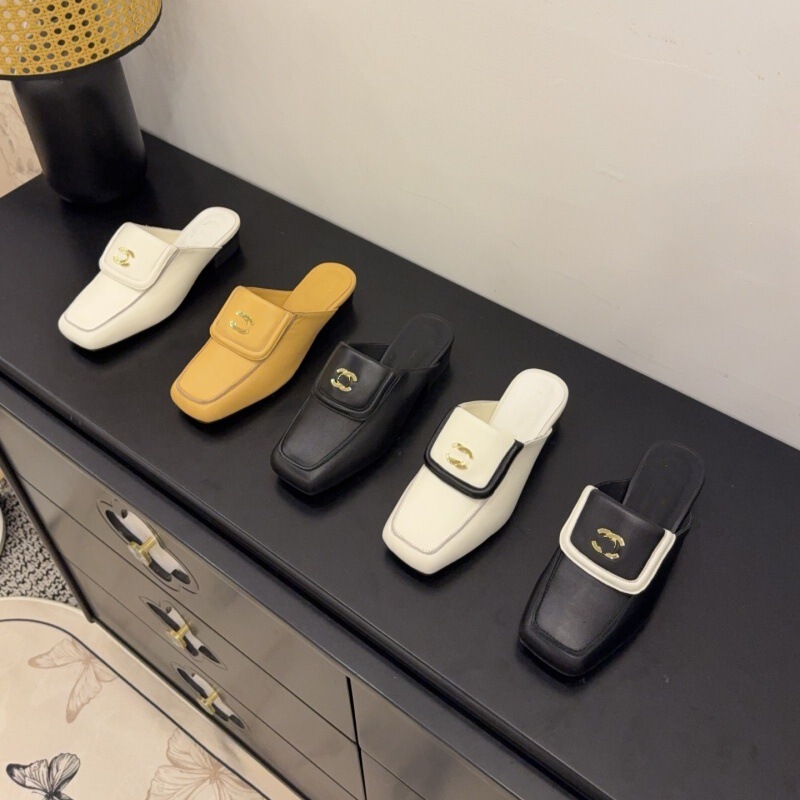 Authentic French-Style Chanel-Inspired Genuine Leather Mules with Metal Buckle, Square Toe, Slip-On High-Heeled Women's Shoes Authentic French-Style Chanel-Inspired Genuine Leather Mules with Metal Buckle, Square Toe, Slip-On High-Heeled Women's Shoes