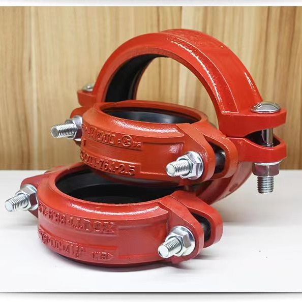 Fire channel pipe fitting steel clamp 114 clamp channel pipe fitting Fire pipeline channel fire clamp