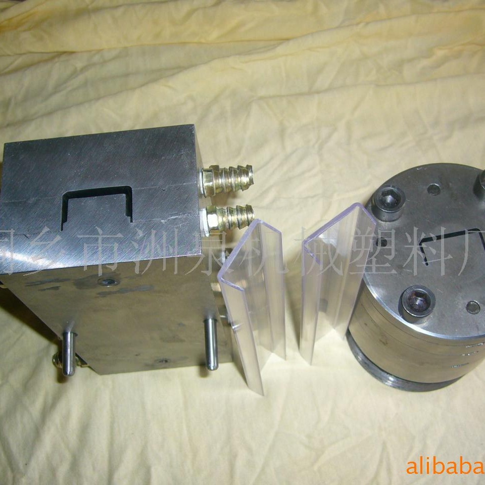 供应挤出模具 软硬共挤 装饰条模具 线管模具 多色共挤模具