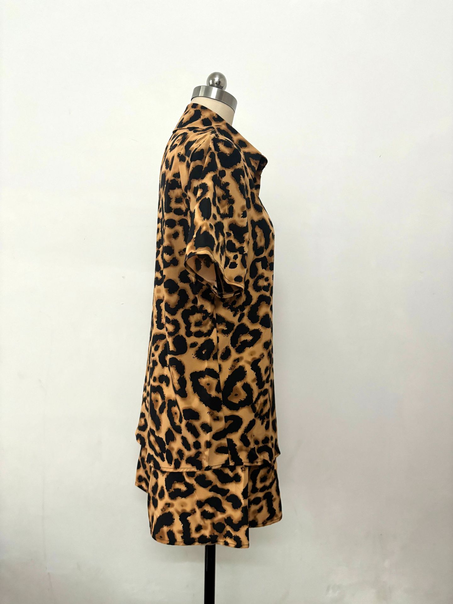 Polyester Fabric Type Holiday Women's Streetwear Leopard Polyester Printing Button Shorts Co-ord Set Shorts Sets