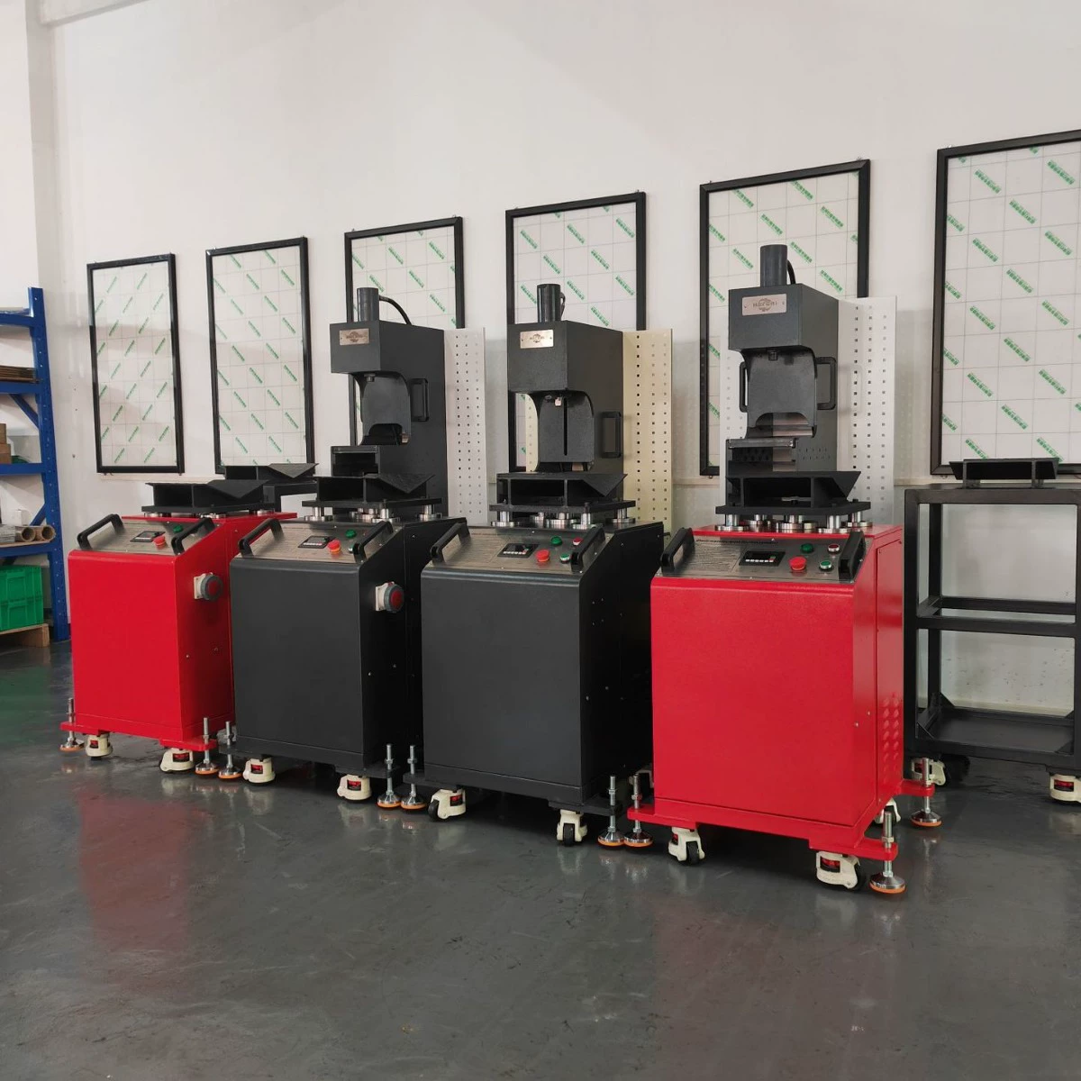 Производитель продает многоязычную версии оборудования для обнаружения аномального шума подвешивания шасси - автоматический детектор шасси автомобиля