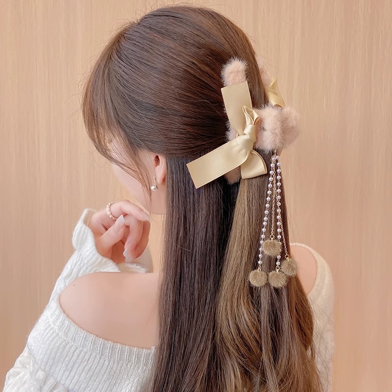 Korean plush bow fringe hair clip Hairy hair clip Hairy back of head top clip pendant hair clip Shark clip