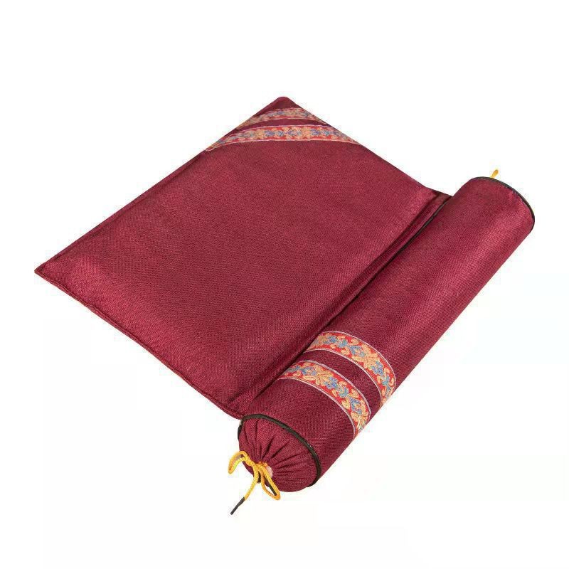 Three-color one-piece pillow with red mugwort filling