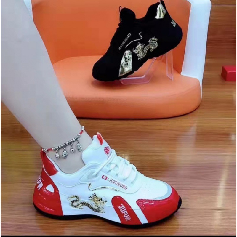 Red Men's Shoes for the Year of the Dragon 2026, Spring and Autumn Color-Blocking Genuine Leather Thick-Soled Casual Sports Running Shoes