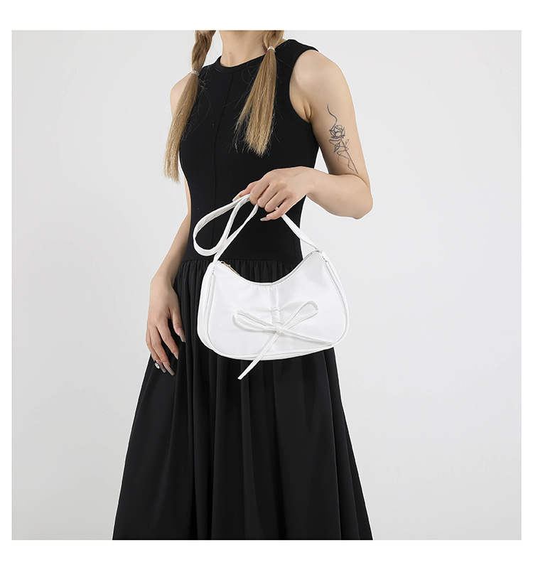 This is a trendy and fashionable single-shoulder crossbody bag with a simple bow design for women's 2024 autumn and winter collection undefined