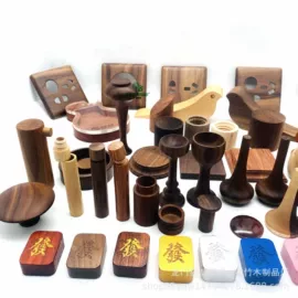 木质工艺品;摆件支架;其他厨房家具