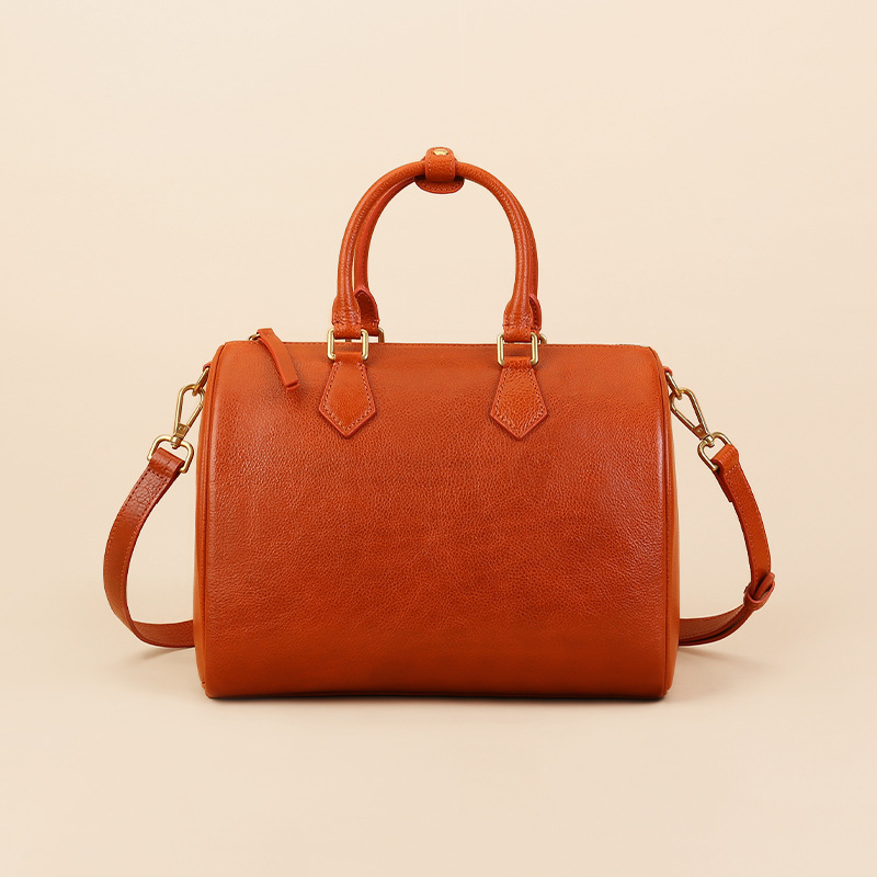 Retro Top Grain Cowhide Large Capacity Boston Handbag 2026 New Arrival Luxury Shoulder Crossbody Pillow Bag For Women