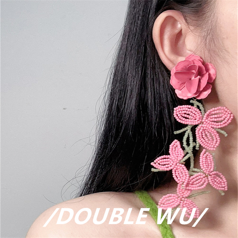 Earrings Image 7
