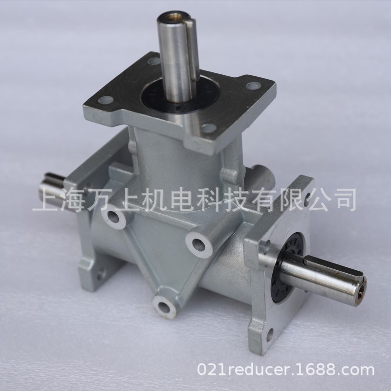 ARA-2-2:1-RL螺旋伞齿轮转向箱减速机效率高准速机斜齿轮节能环保