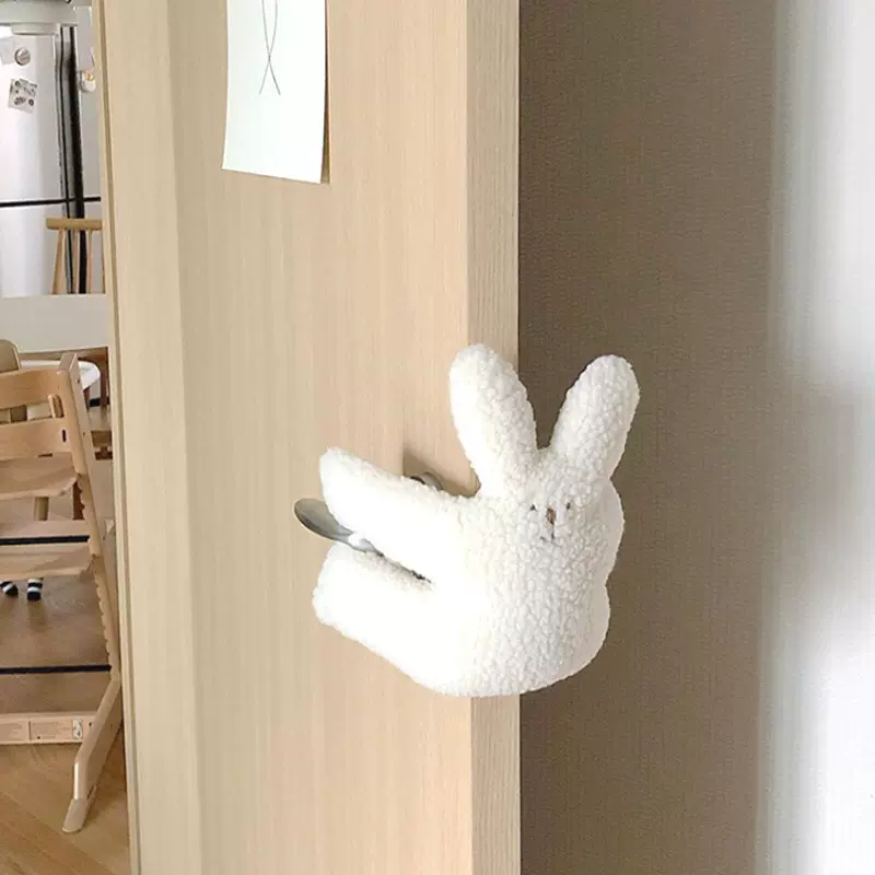 INS韩系小熊羊羔绒安抚玩具儿童防夹手门挡婴儿门上装饰品门挂