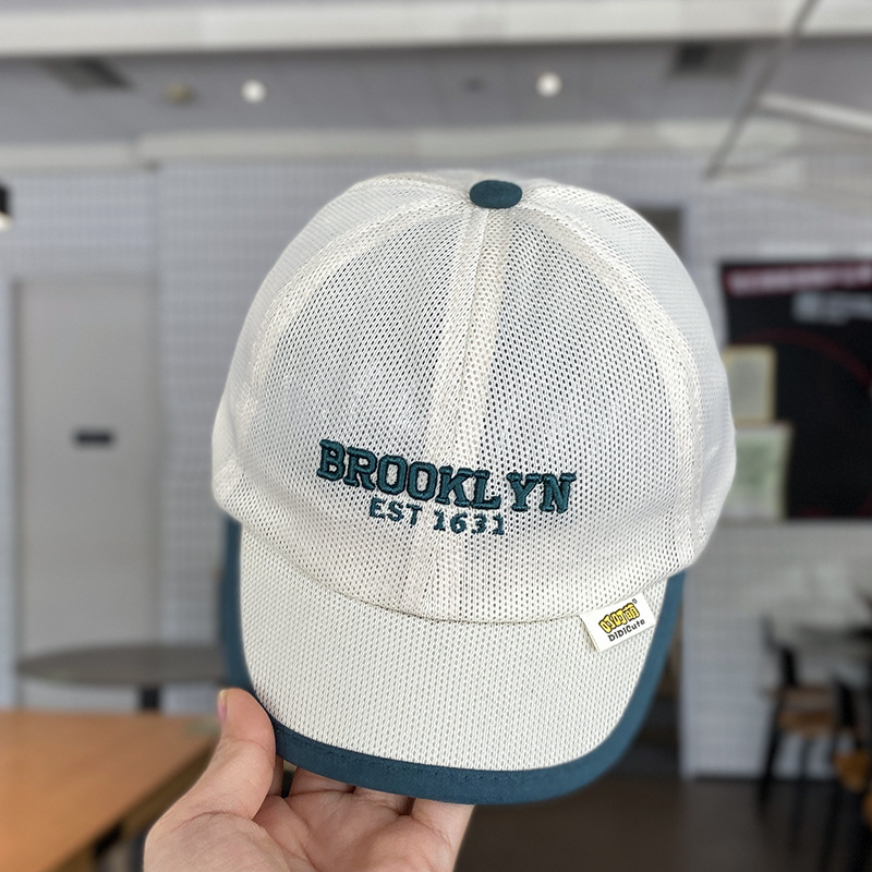 Gorra de Béisbol con Malla para Niños de Mezcla de Algodón, Transpirable y Protección Solar