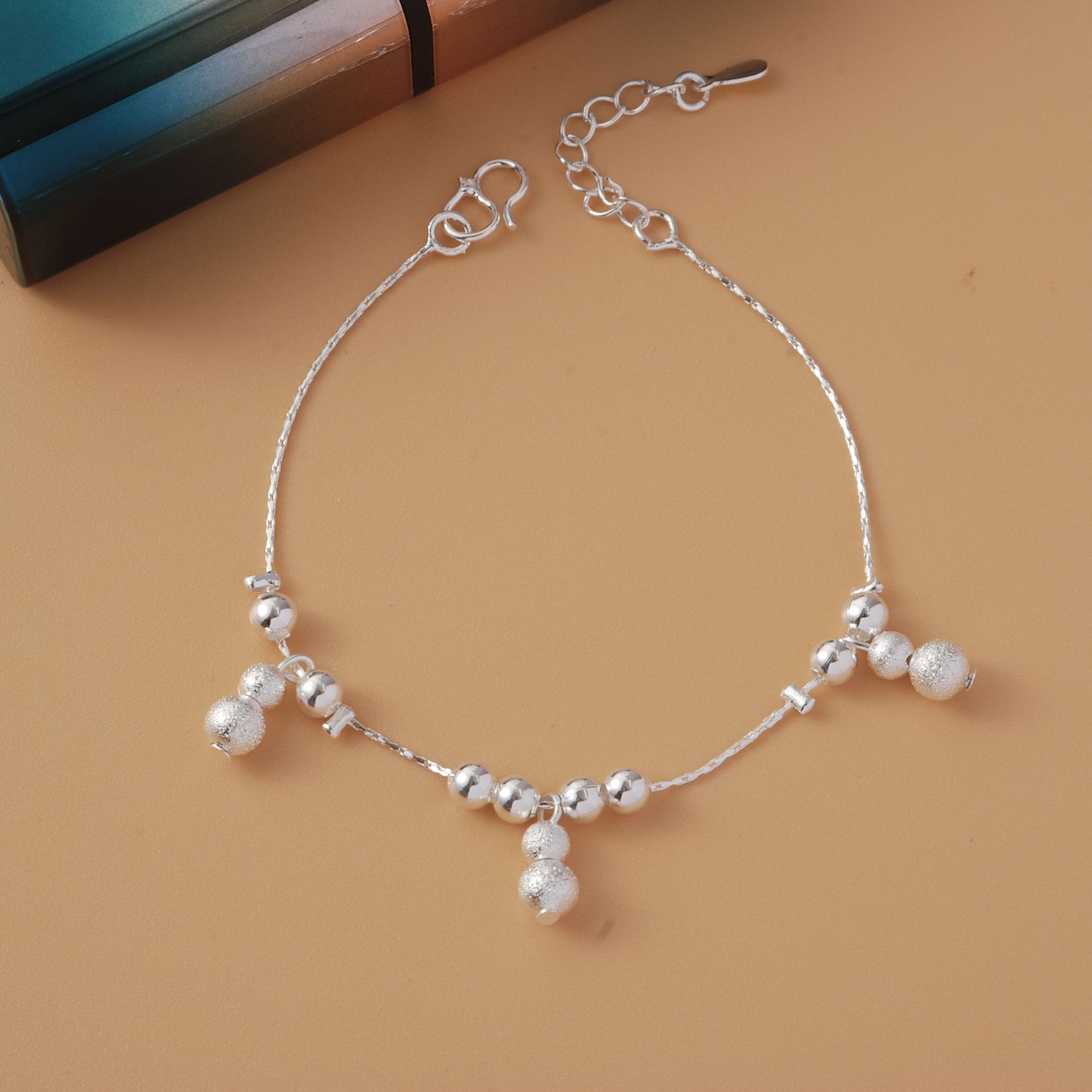 Pulsera chapada en plata para estudiantes que conserva el color, pulsera sencilla para mujer, joyería coreana de mariposa y estrella, regalo de moda, calabaza SL53